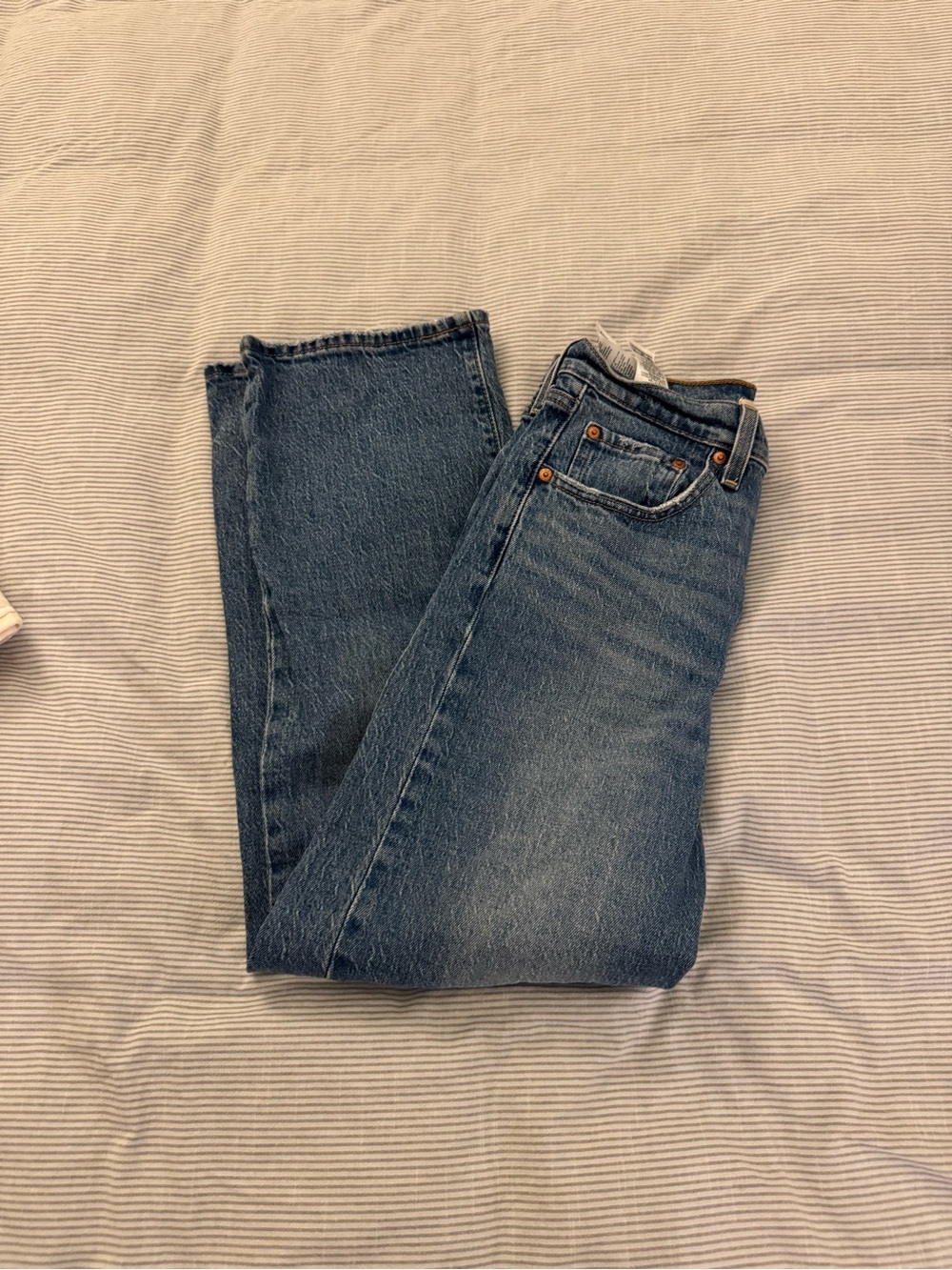 Levi’s ribcage straight ankle jeans